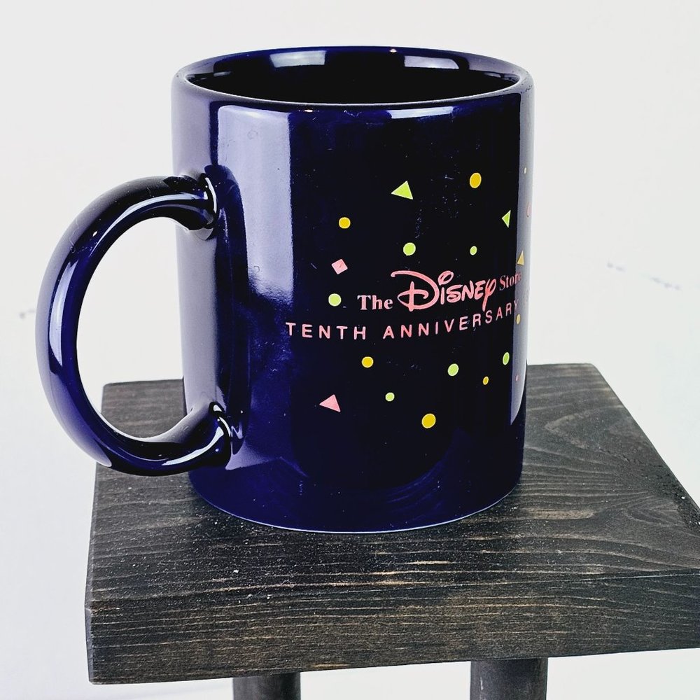Vintage 1997 The Disney Store A Decade of Dreams Coffee Tea Hot Drink Mug 11 Oz - Picture 3 of 7